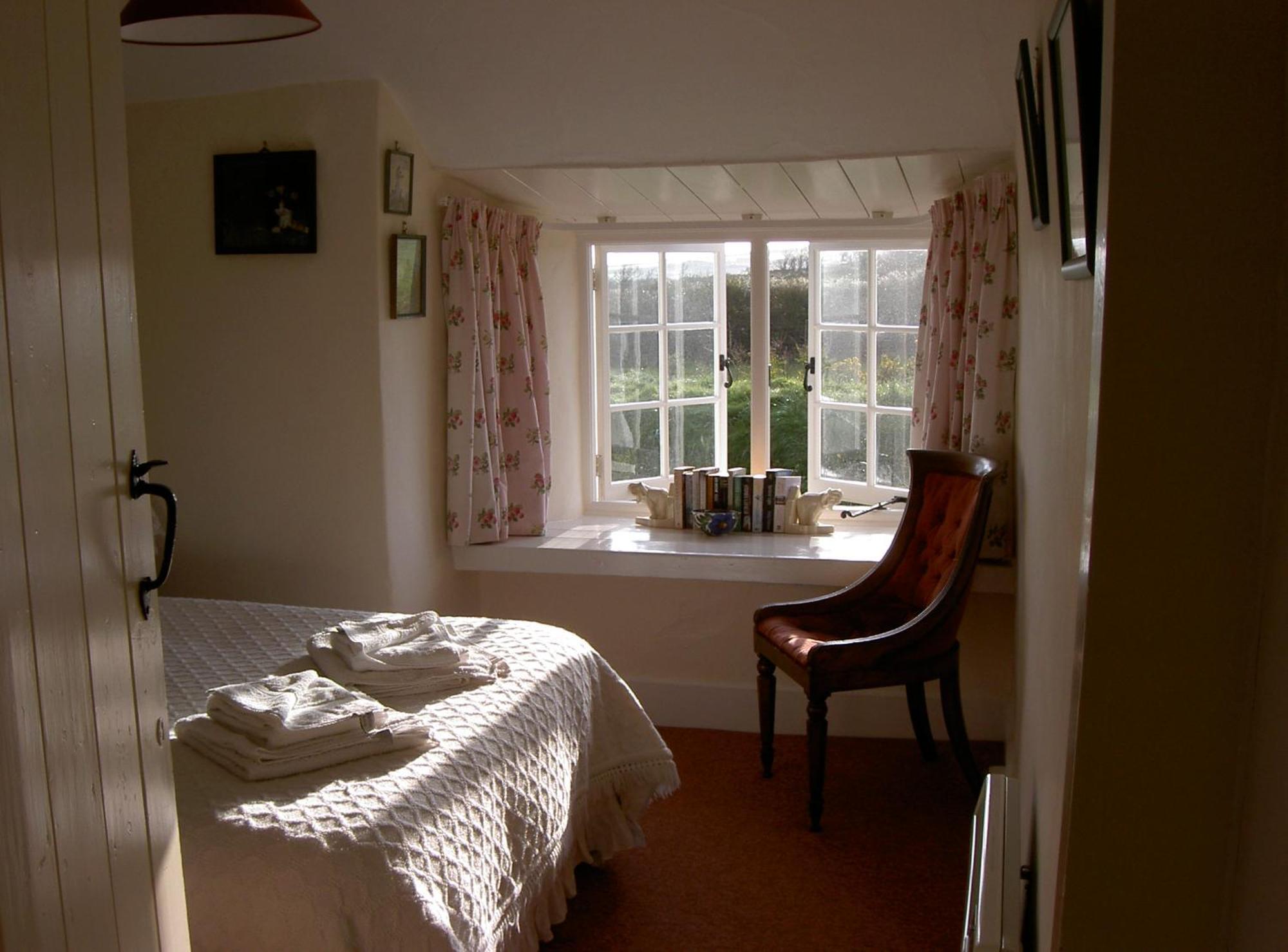Lower Tresmorn Farmhouse Crackington Haven Exterior foto