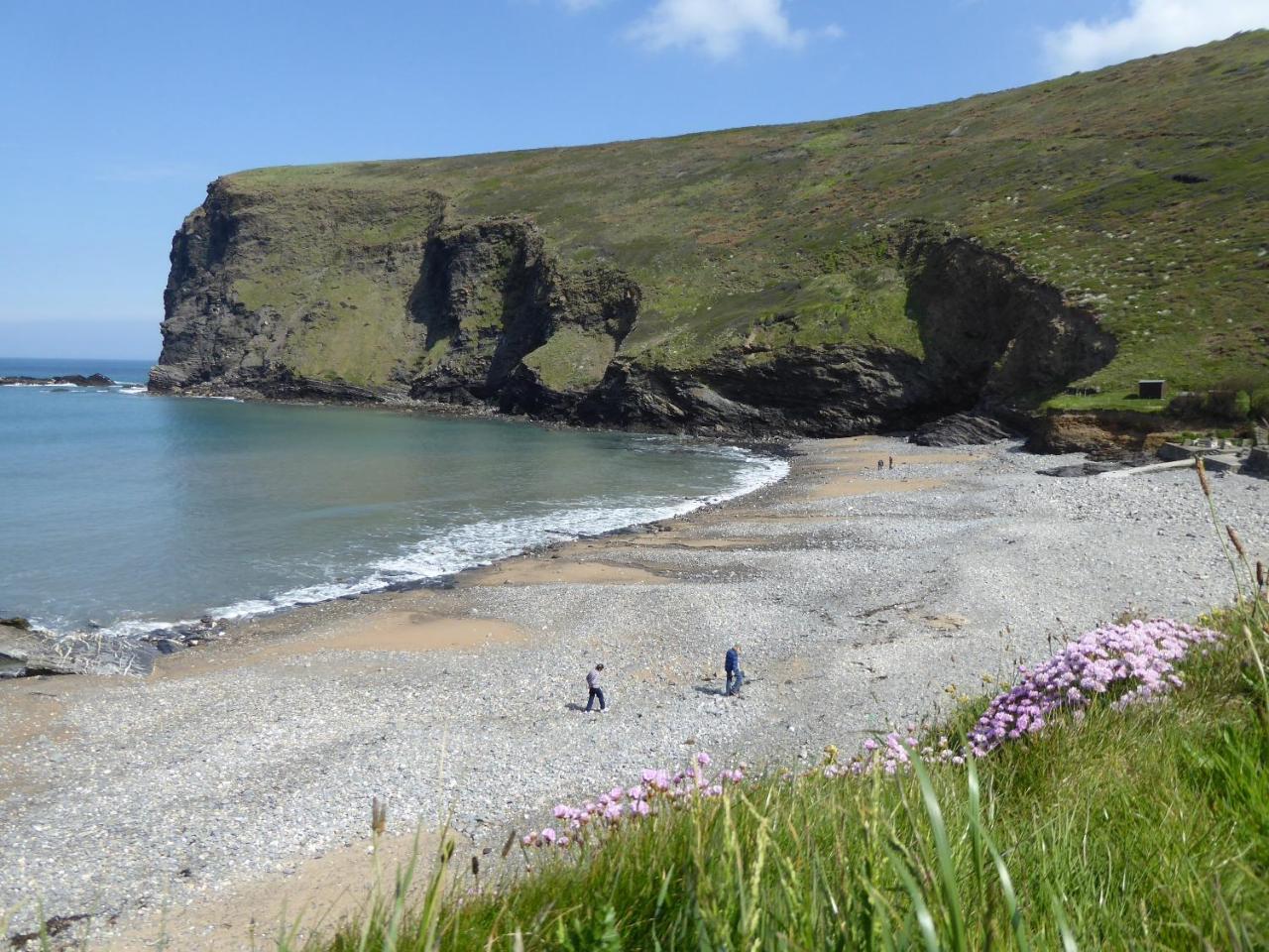 Lower Tresmorn Farmhouse Crackington Haven Exterior foto